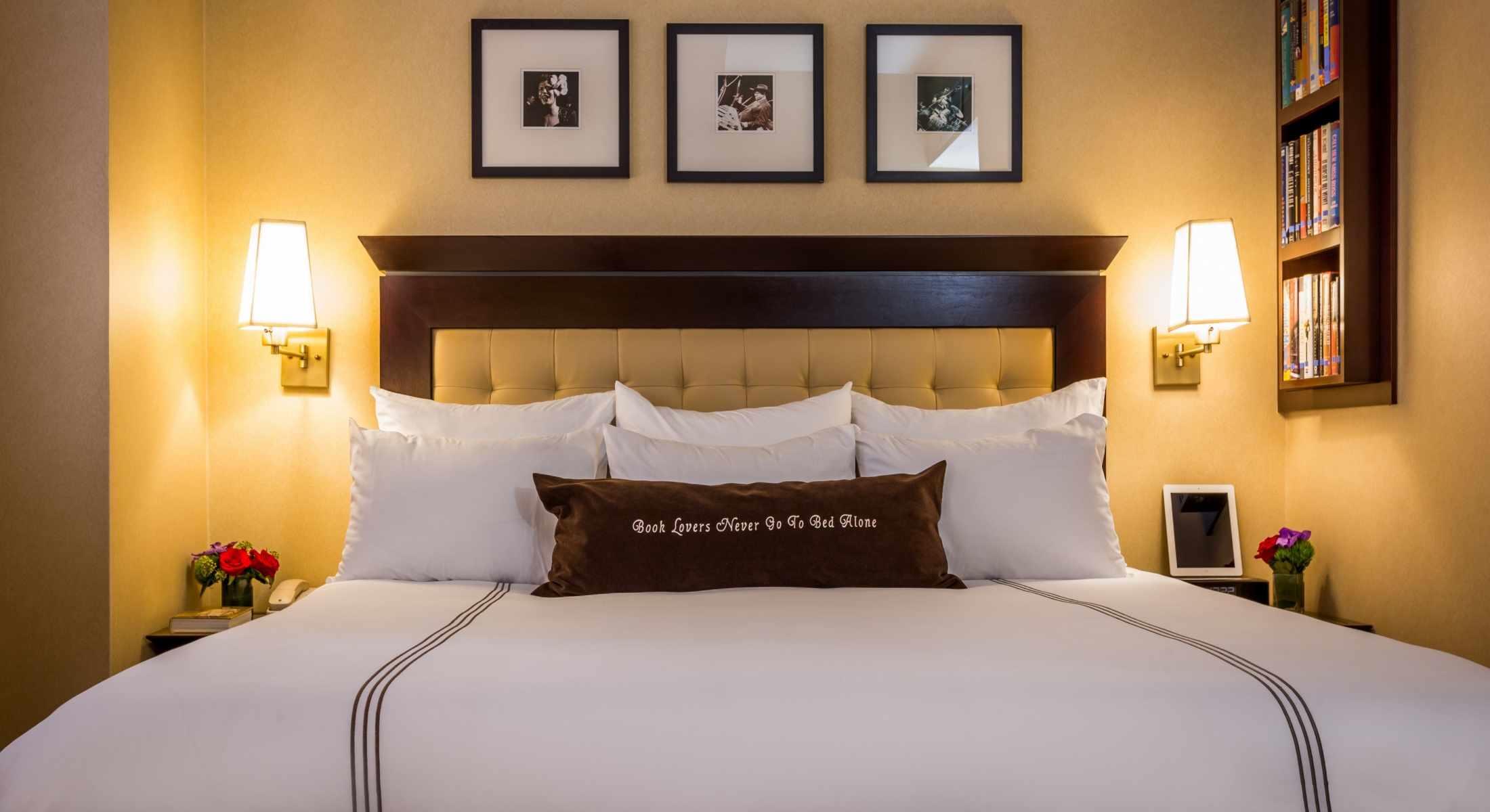 Deluxe Rooms with One King Bed and nightstands.
